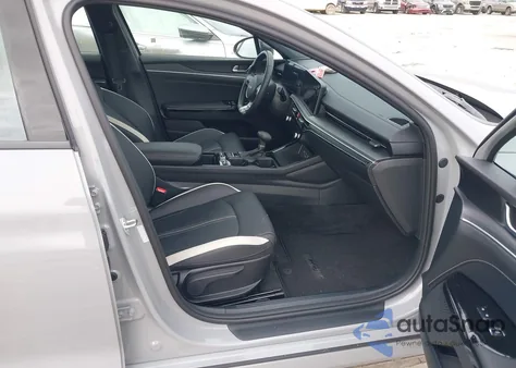 2025 Kia K5 Gt-Line from USA, damaged, VIN KNAG64J76S5271650